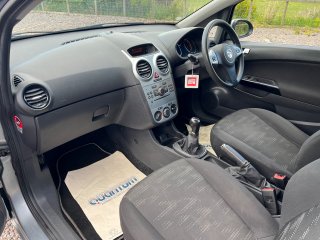 /photos/9801/0c5f785c-06df-a165-dc75-c7b0056f8140_i320x240.jpg