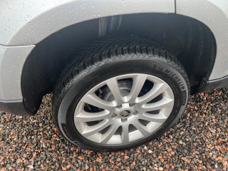 /photos/9801/98bf5932-6998-f022-29db-2d74dd77b190_i320x240.jpg