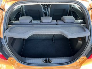 /photos/9801/a3a11a43-7e6e-919a-bd2f-87dc93753359_i320x240.jpg